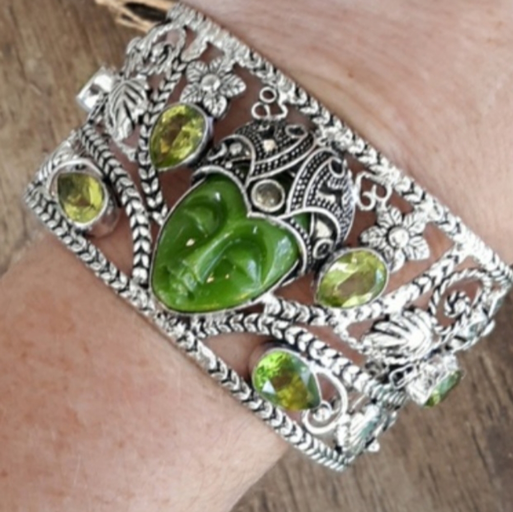 New Carved Goddess Face Peridot Silver Bracelet.